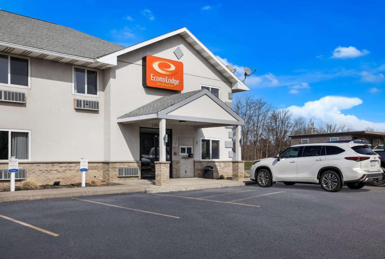 Econo Lodge Inn & Suites Canandaigua Εξωτερικό φωτογραφία